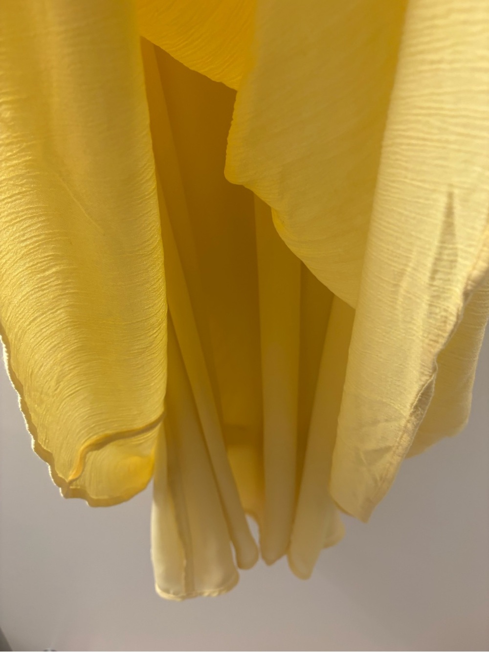 Charles Henry Yellow Ruffled Top - Picture 6 of 6